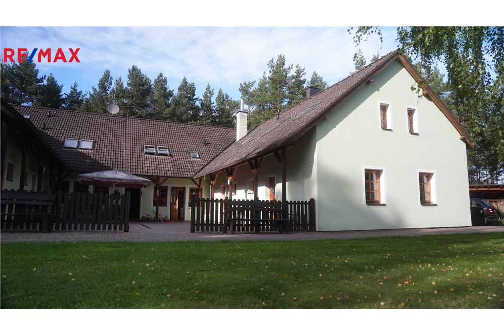 Commercieel - Hotel - Suchdol nad Lužnicí, Jihočeský kraj - Czech Republic - 1 - 29234019-785
