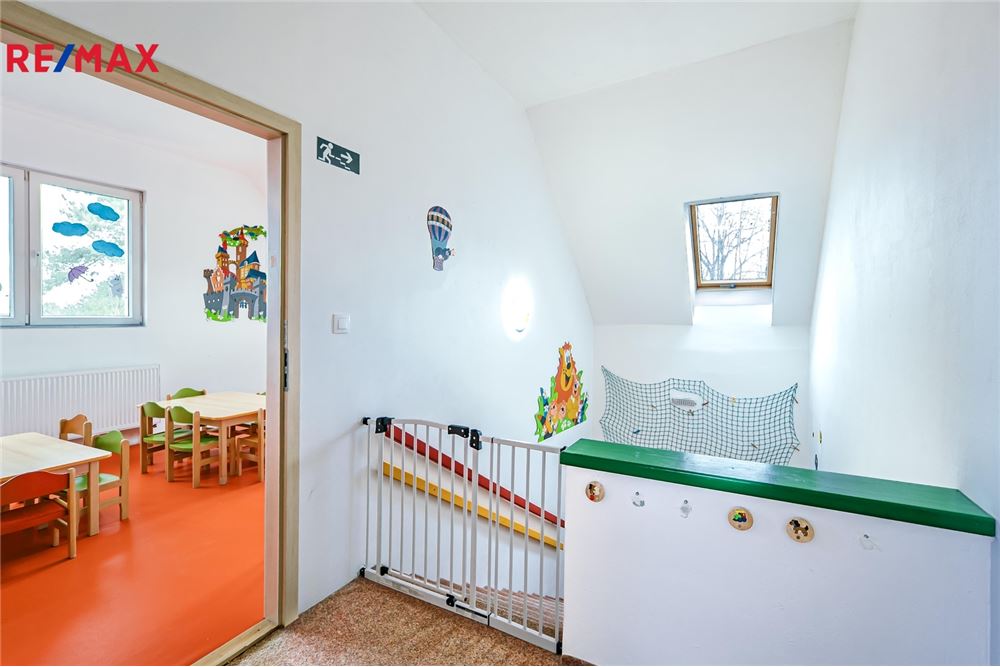 Commercial - Commercial/Retail - Úvaly, Stredocesky region - Czech Republic - 7 - 29288084-481