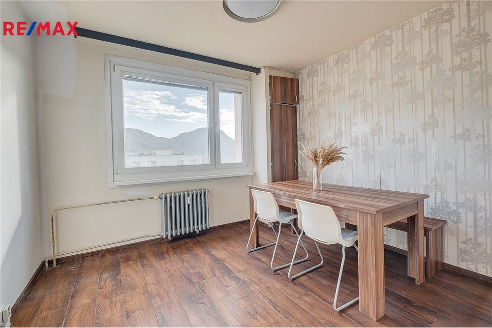 Residential - Condo/Apartment - Ústí nad Labem, Ústí nad Labem region - Czech Republic - 5 - 29288169-4