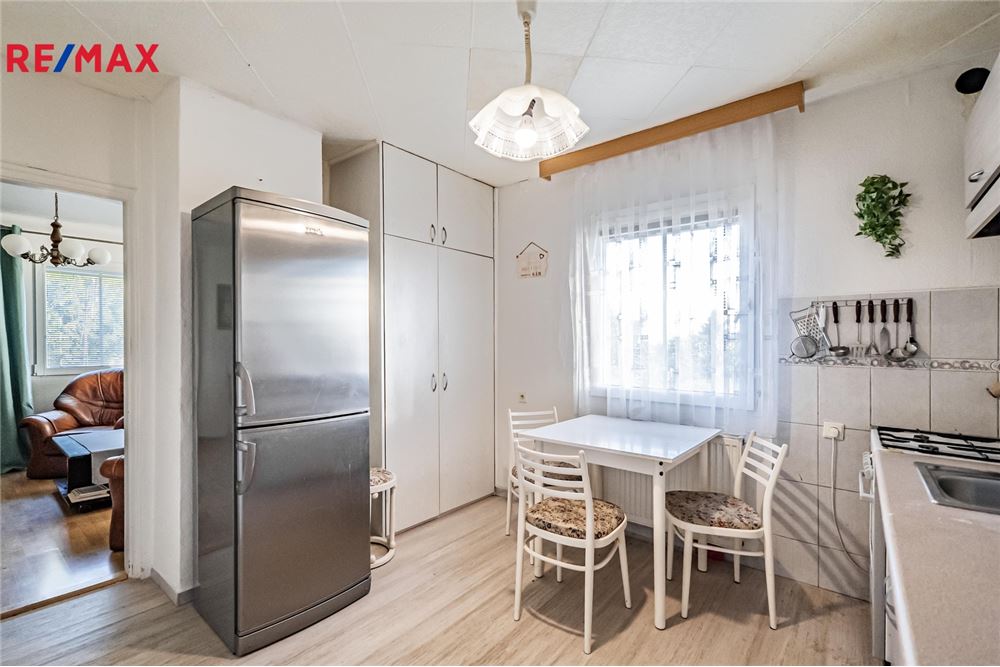 Residential - House - Mělník, Stredocesky region - Czech Republic - 13 - 29288119-93