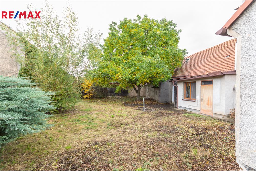 Prédio Habitacional - Casa - Hostomice, Středočeský kraj - Czech Republic - 9 - 29234029-380