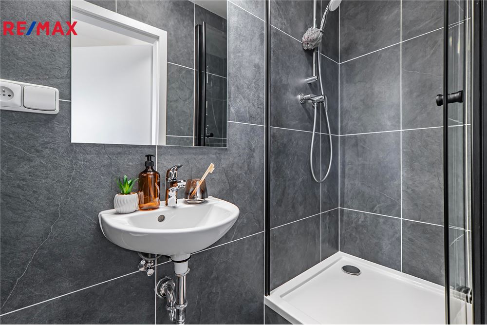 Residential - Condo/Apartment - Prague 4, City of Prague - Czech Republic - 9 - 29288067-82