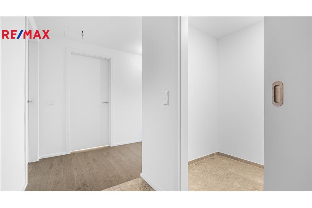 Residential - Condo/Apartment - Prague 4, City of Prague - Czech Republic - 15 - 29288132-80