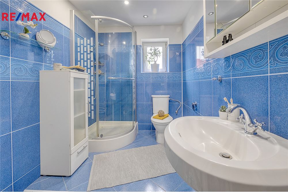 Residential - House - Mělník, Stredocesky region - Czech Republic - 16 - 29288082-135