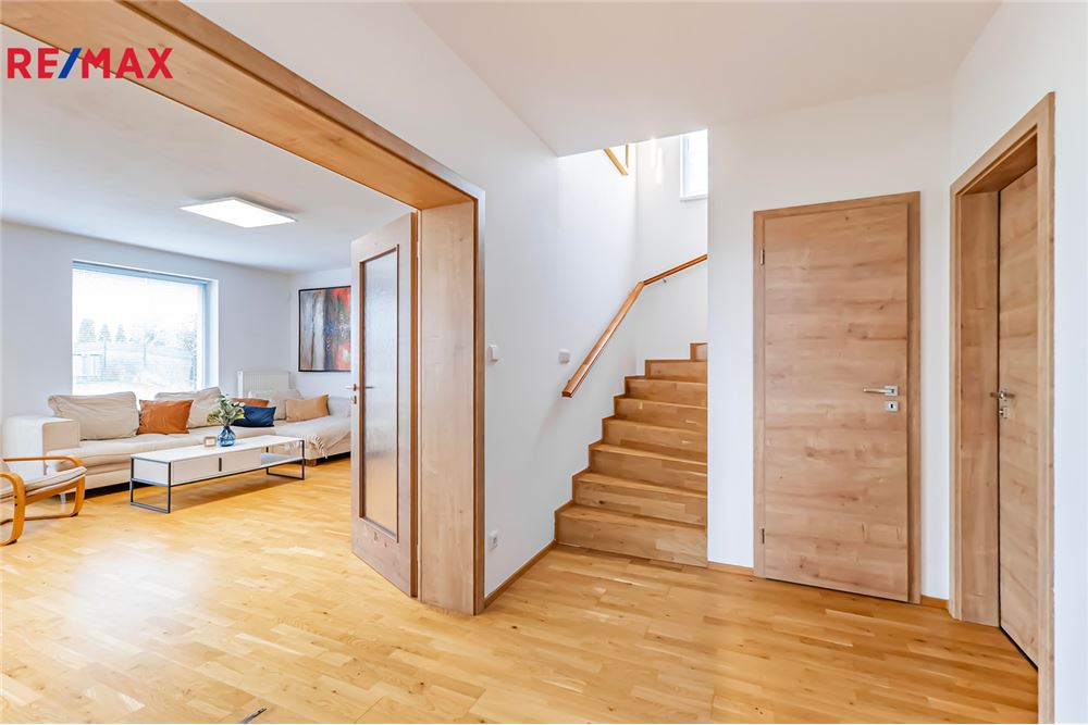 Residential - House - Veleň, Stredocesky region - Czech Republic - 6 - 29288064-124