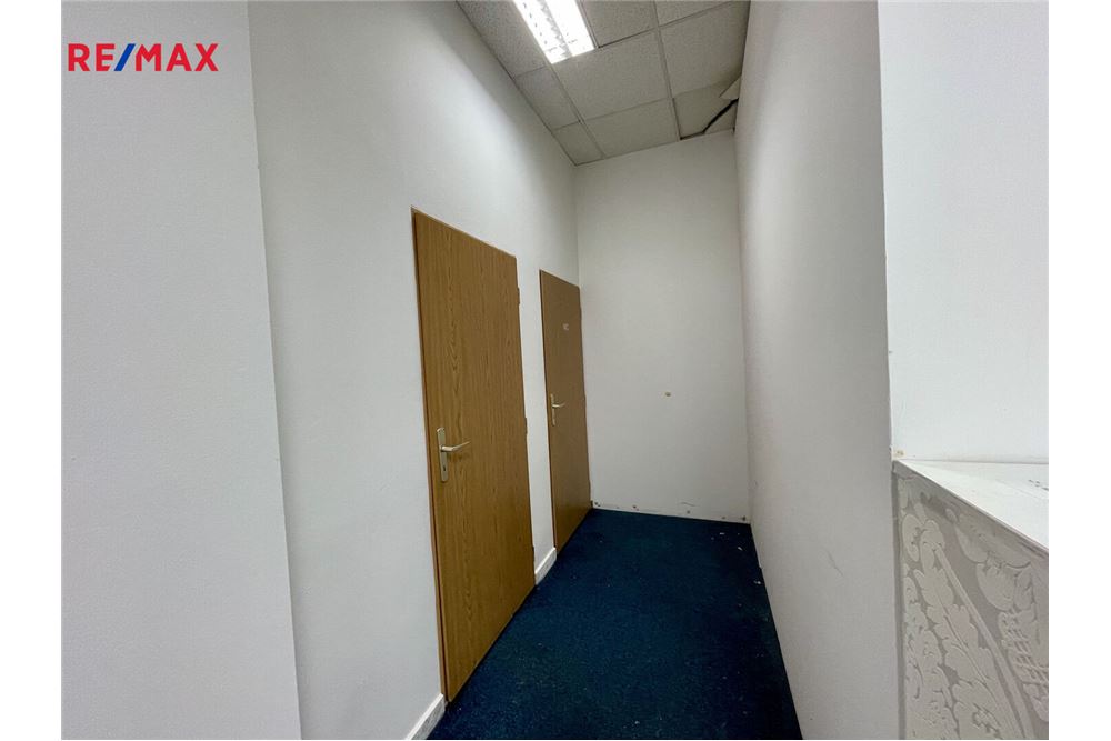 Commercial - Shopping Mall - Třebíč, Vysocina region - Czech Republic - 8 - 29229012-95