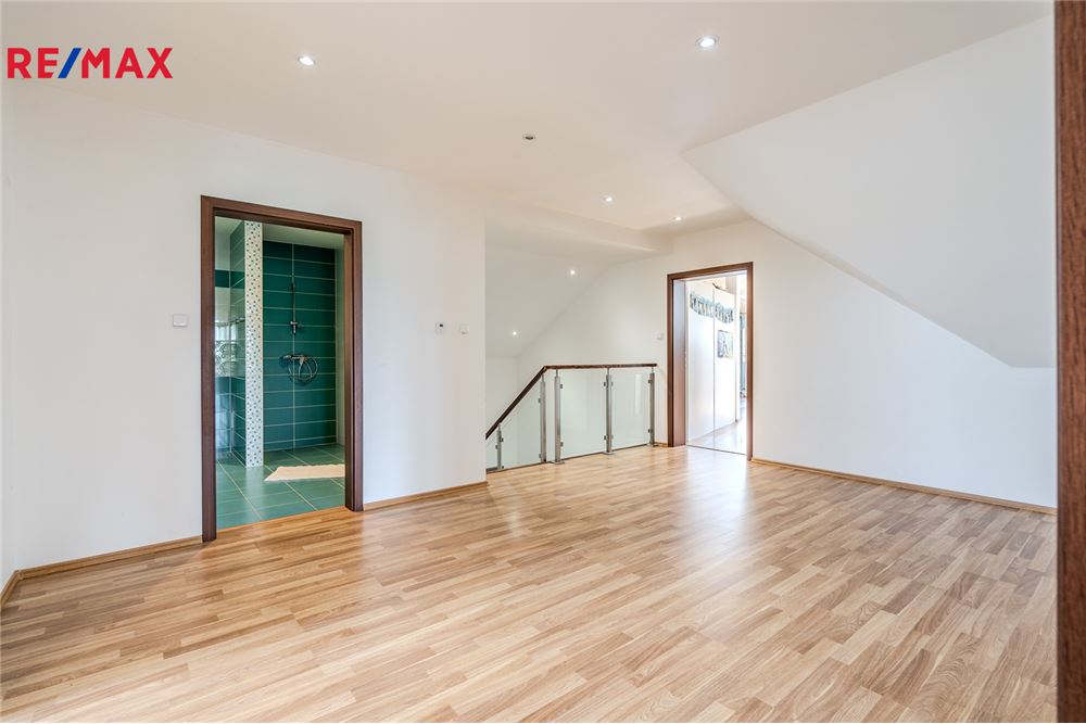 Residential - House - Oponešice, Vysocina region - Czech Republic - 26 - 29229012-94