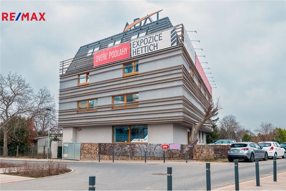 商业 - 购物中心 - Praha 5, hl. m. Praha - Czech Republic - 5 - 29288151-6