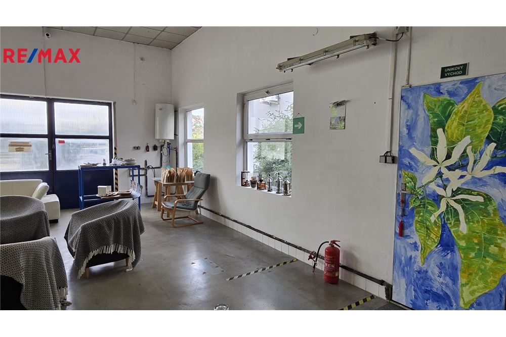 Surface commerciale - Centre commercial - Brno, Jihomoravský kraj - Czech Republic - 9 - 29288199-222