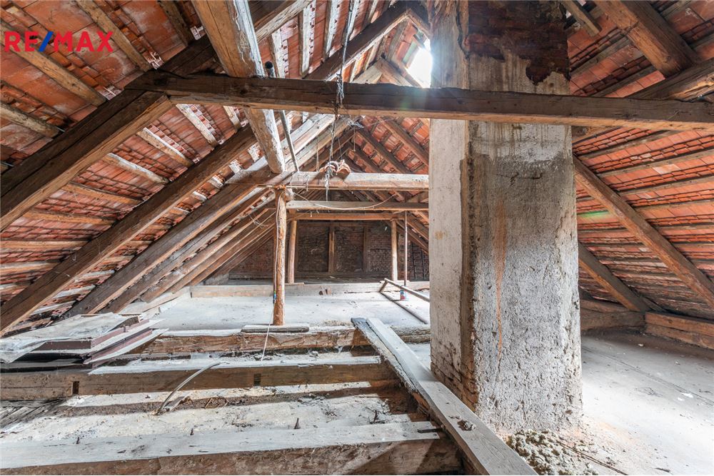 Prédio Habitacional - Casa - Hostomice, Středočeský kraj - Czech Republic - 26 - 29234029-380