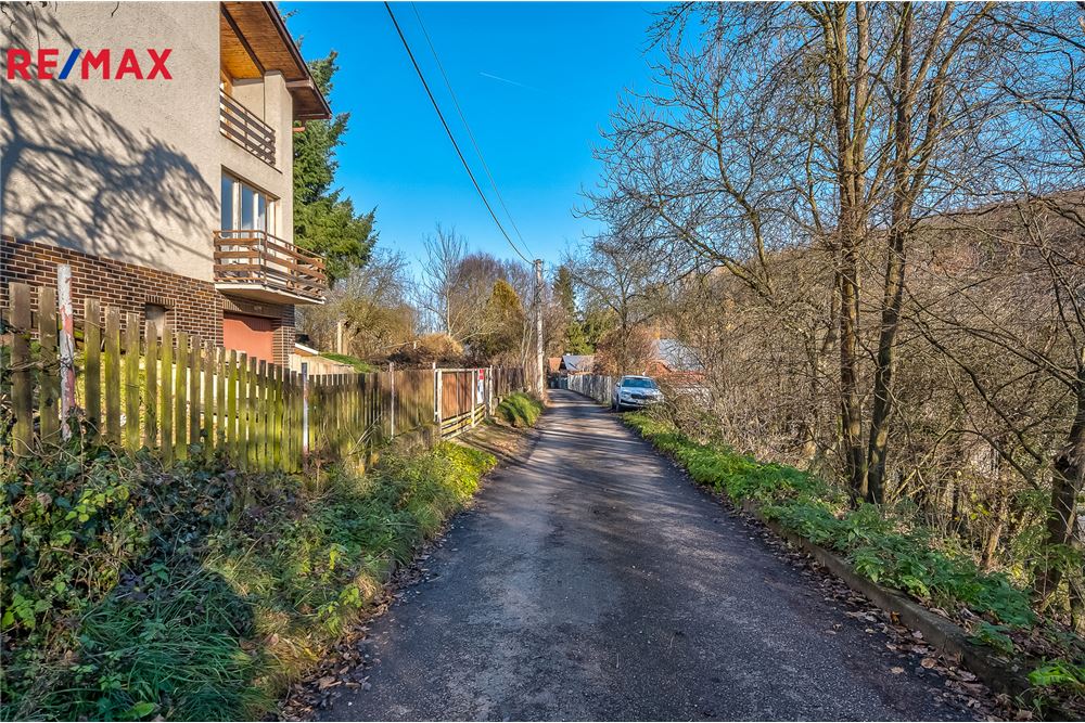 Residential - House - Okrouhlo, Stredocesky region - Czech Republic - 34 - 29288132-81