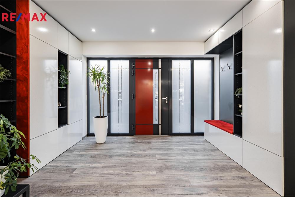 Residential - House - Kralovice, Stredocesky region - Czech Republic - 11 - 29288084-484