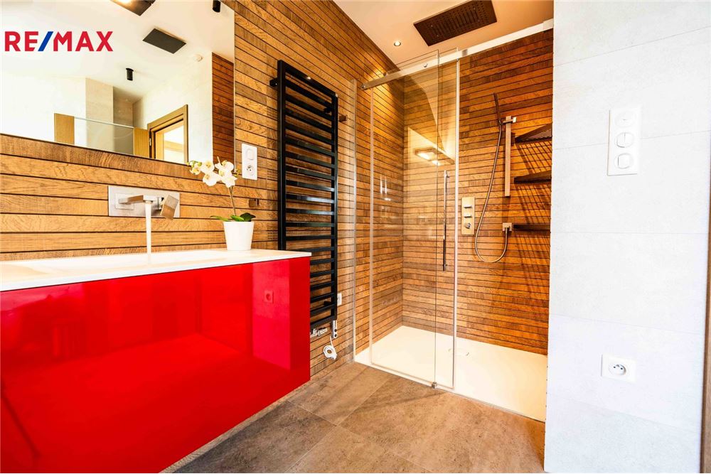 Residential - House - Jesenice, Stredocesky region - Czech Republic - 22 - 29288138-66