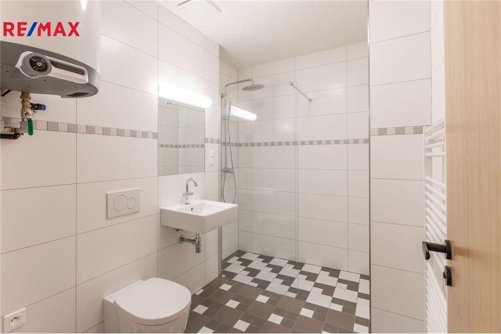 Residential - Condo/Apartment - Prague 8, City of Prague - Czech Republic - 3 - 29234030-323