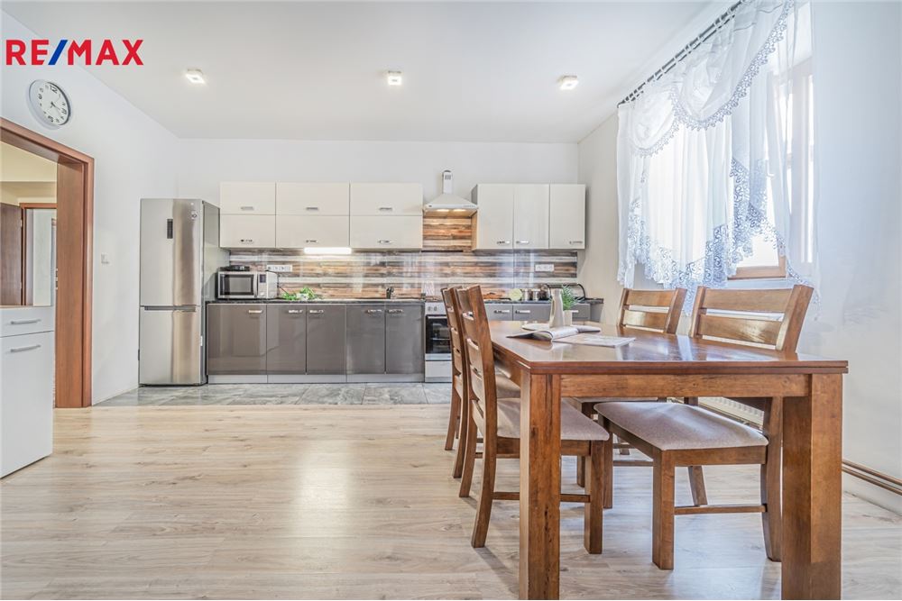 Residential - House - Kladno, Stredocesky region - Czech Republic - 23 - 29288171-6