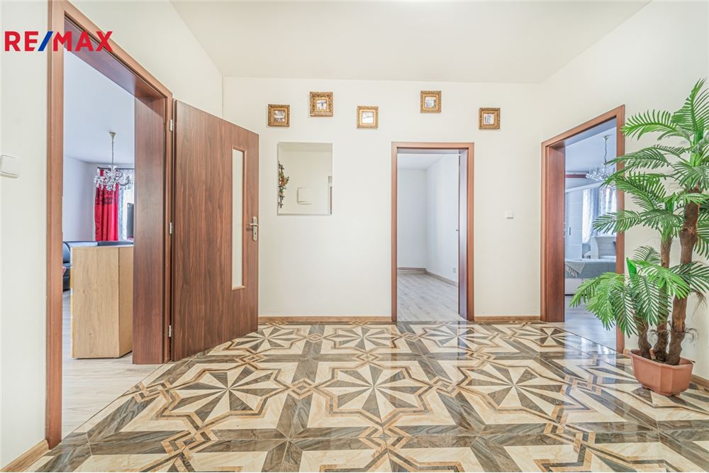 Residential - House - Kladno, Stredocesky region - Czech Republic - 13 - 29288171-6