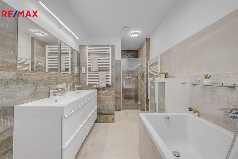 Residential - Condo/Apartment - Beroun, Stredocesky region - Czech Republic - 1 - 29288106-133