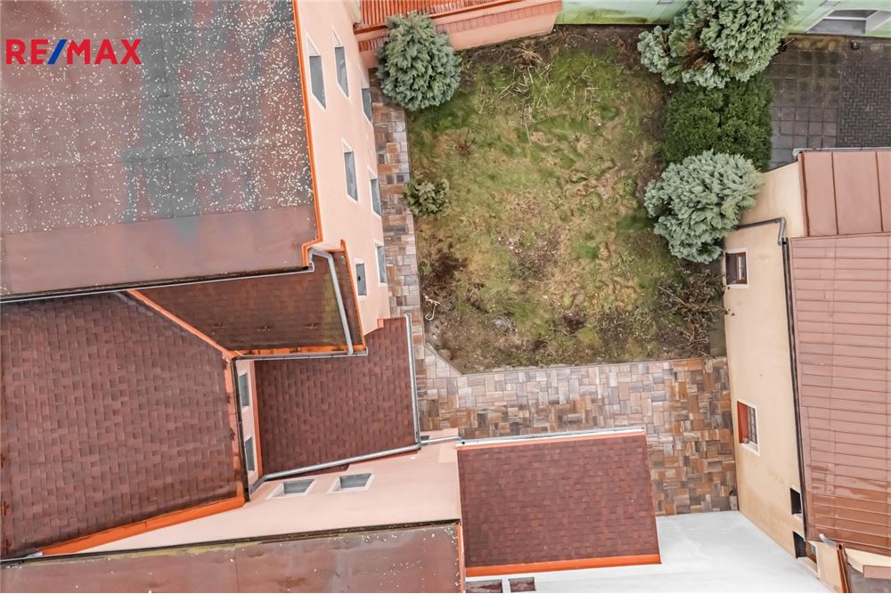 Commercial - Apartment Building - Rumburk, Ústí nad Labem region - Czech Republic - 25 - 29288148-30