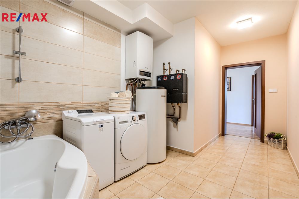 Residential - House - Oponešice, Vysocina region - Czech Republic - 24 - 29229012-94