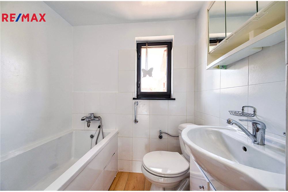 Residential - House - Útušice, Plzeň region - Czech Republic - 8 - 29288132-87