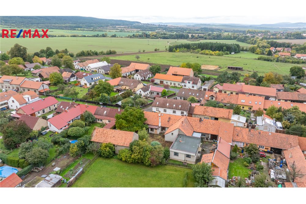 Prédio Habitacional - Casa - Hostomice, Středočeský kraj - Czech Republic - 33 - 29234029-380