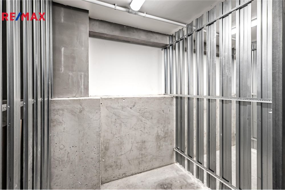 Commercial - Warehouse - Prague 10, City of Prague - Czech Republic - 2 - 29288163-34