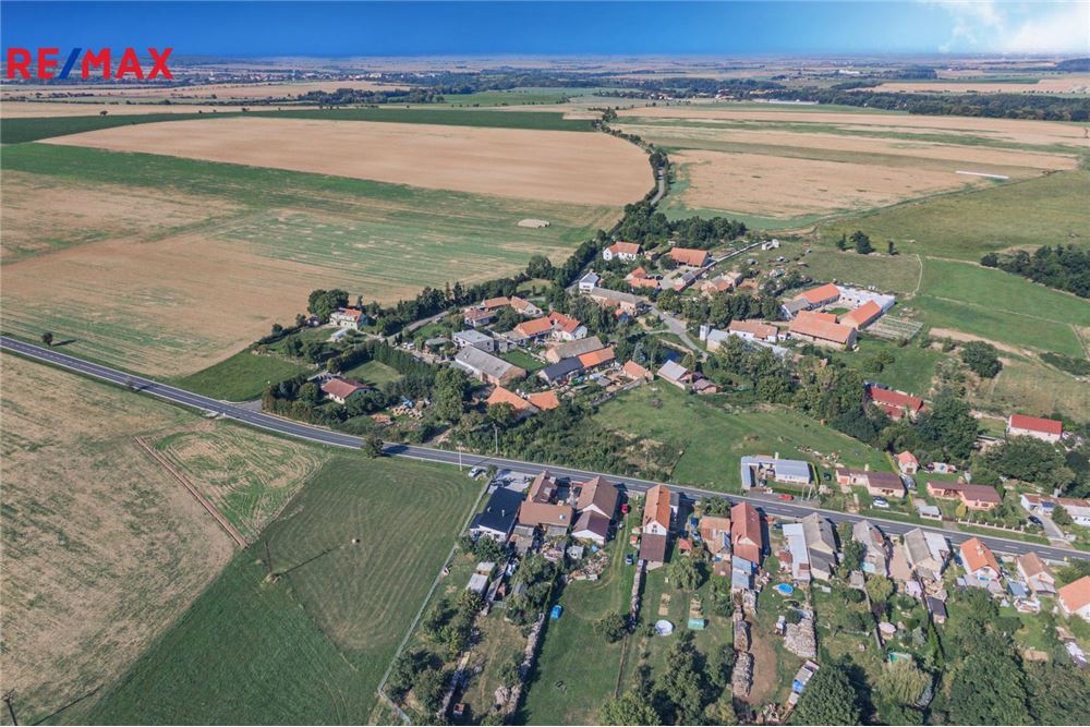 Surface commerciale - Autre terrain - Zásmuky, Středočeský kraj - Czech Republic - 7 - 29288064-128