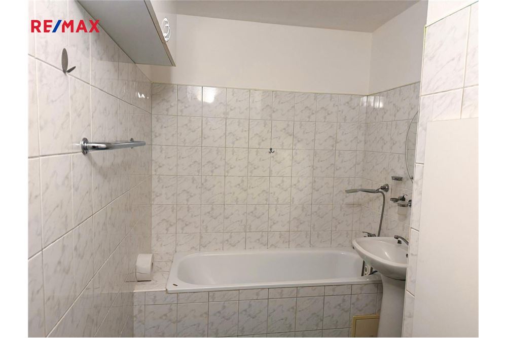 Mieszkaniowa - Mieszkanie - Kroměříž, Zlínský kraj - Czech Republic - 13 - 29258029-64