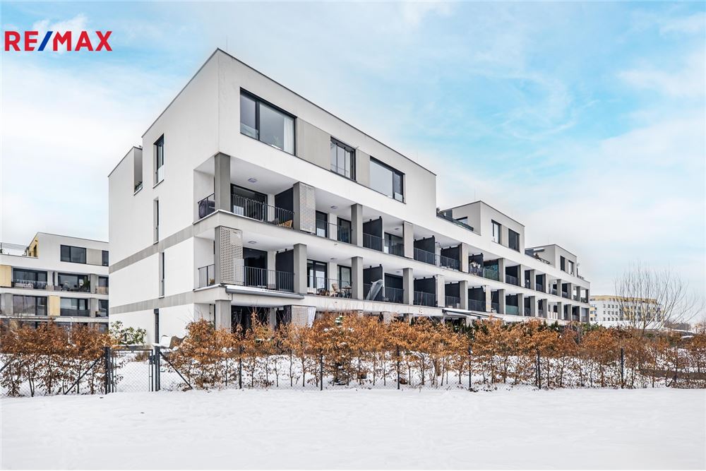 Residential - Condo/Apartment - Prague 9, City of Prague - Czech Republic - 1 - 29288084-500