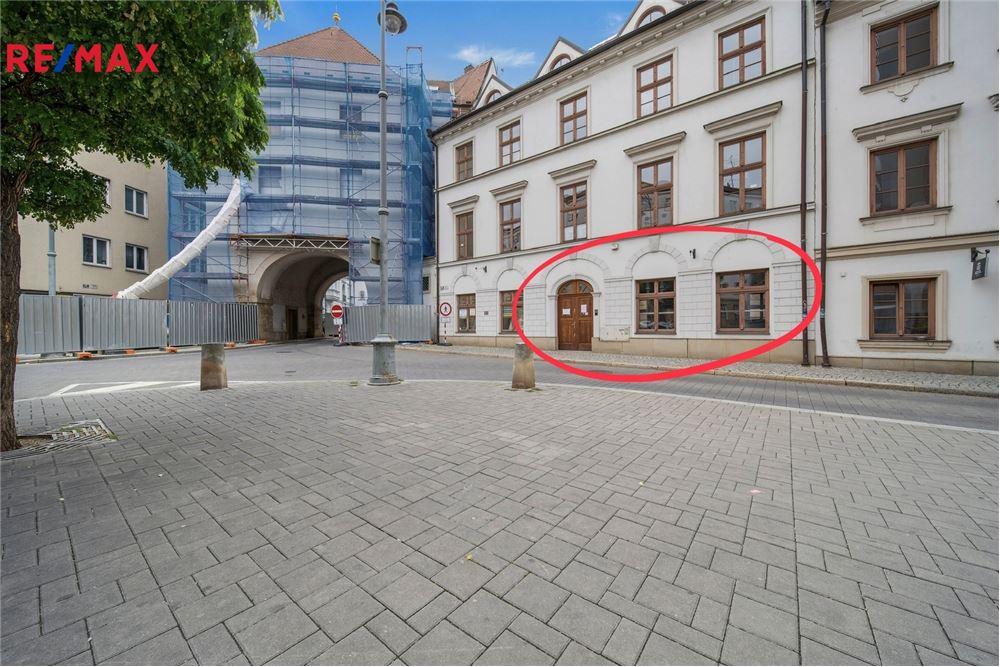 Komerciāli/Tirdzniecības - Lielveikals - Brno, Jihomoravský kraj - Czech Republic - 1 - 29247040-110