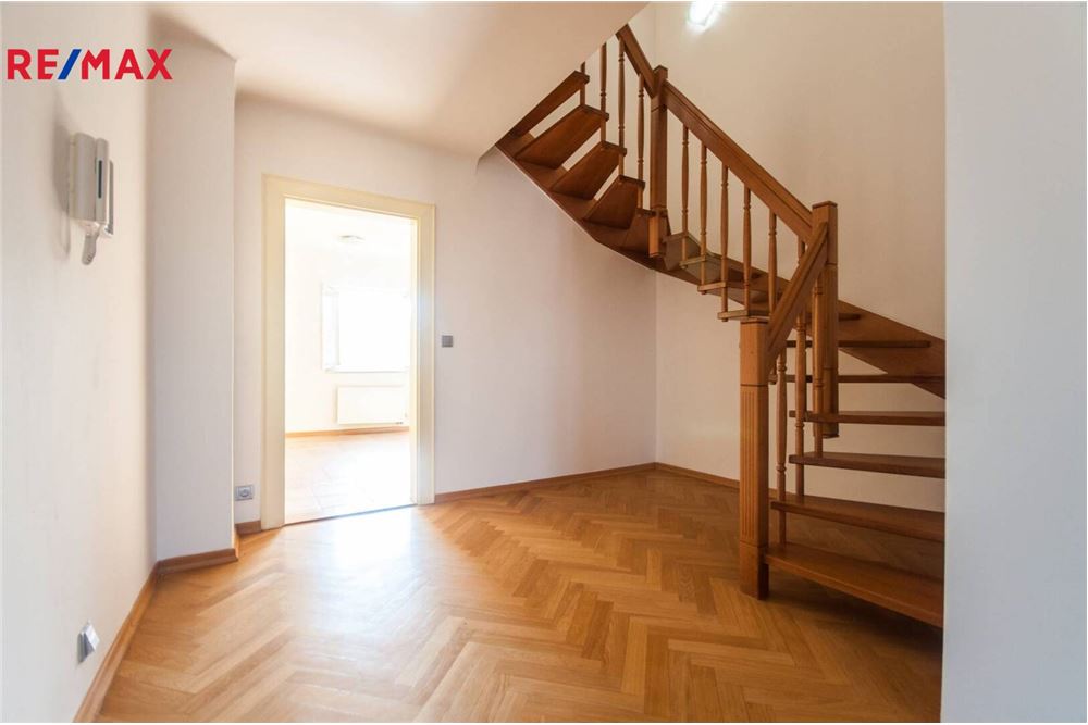 Prédio Habitacional - Apartamento - Praha 1, hl. m. Praha - Czech Republic - 2 - 29234030-322