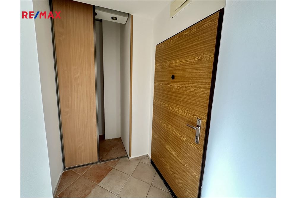 Residenziale - Appartamento - Praha 4, hl. m. Praha - Czech Republic - 22 - 29234019-796