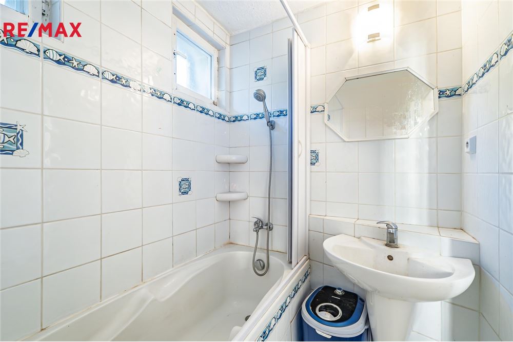 Residential - House - Mělník, Stredocesky region - Czech Republic - 17 - 29288119-93