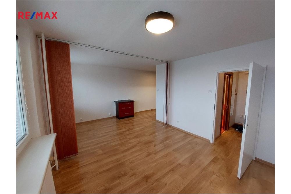 Residential - Condo/Apartment - Most, Ústí nad Labem region - Czech Republic - 1 - 29288026-210