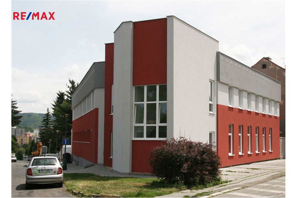 Commercieel Bürohaus Karlovy Vary, Karlovarský kraj Czech