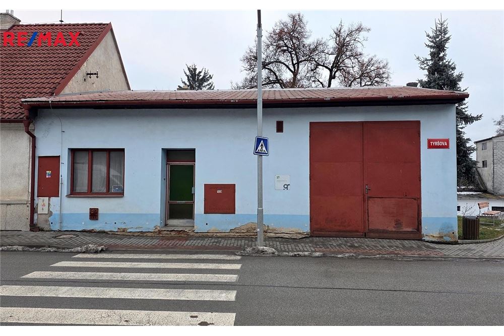 Commercial - Shopping Mall - Jaroměřice nad Rokytnou, Vysocina region - Czech Republic - 1 - 29229017-95