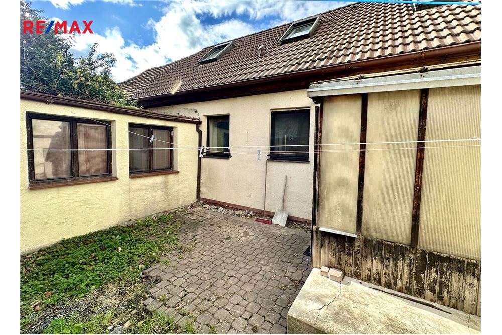 Surface commerciale - Autre terrain - Praha 8, hl. m. Praha - Czech Republic - 3 - 29234019-809