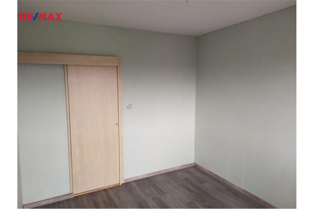 Prédio Habitacional - Apartamento - Most, Ústecký kraj - Czech Republic - 12 - 29234023-160