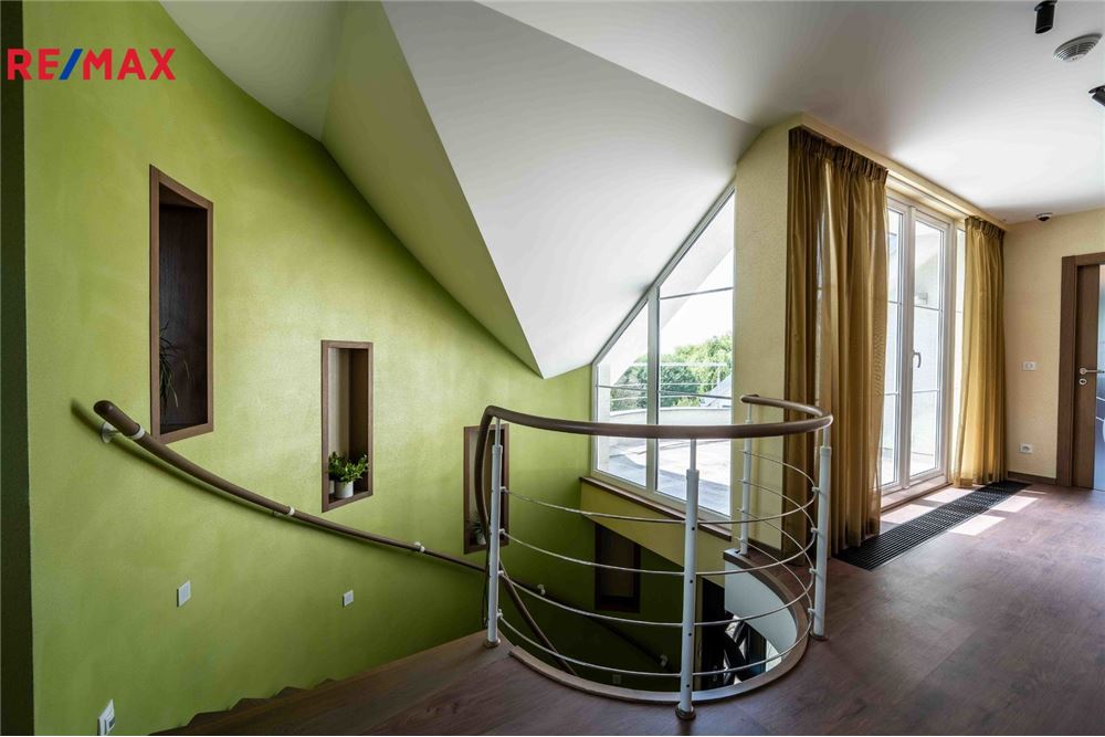 Residential - House - Jesenice, Stredocesky region - Czech Republic - 17 - 29288138-66