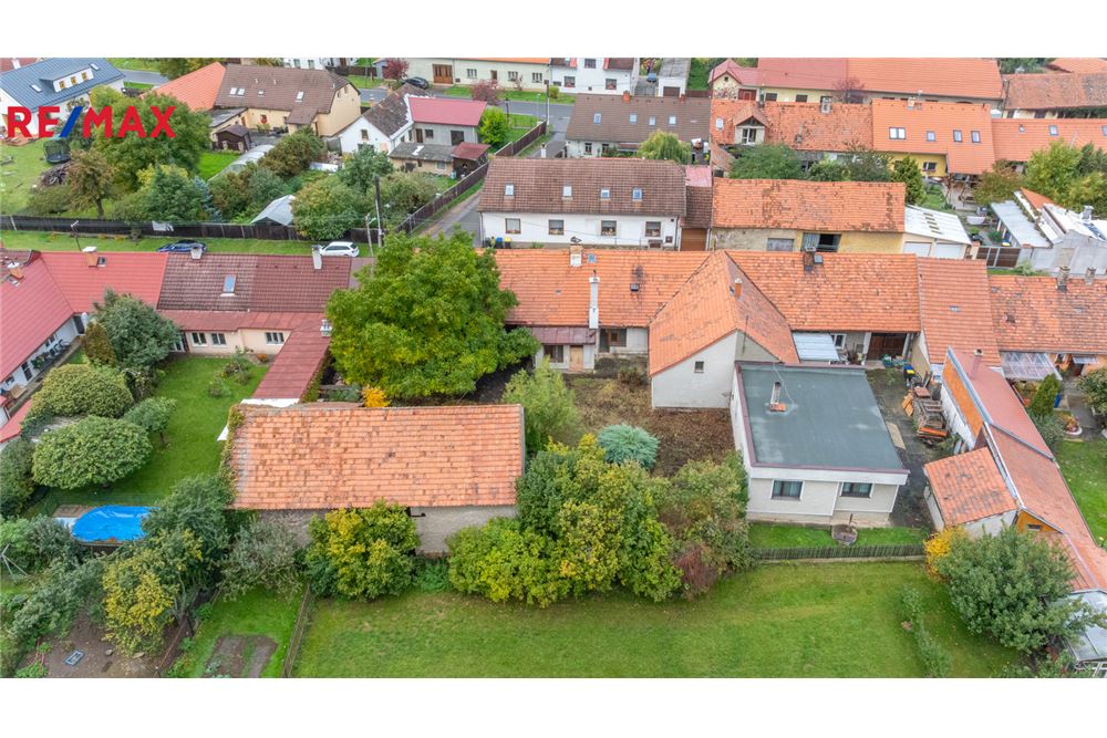 Prédio Habitacional - Casa - Hostomice, Středočeský kraj - Czech Republic - 32 - 29234029-380