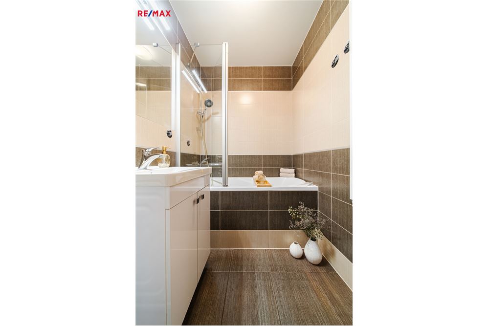 Residential - Ejerlejlighed - Brno, Jihomoravský kraj - Czech Republic - 19 - 29284079-65