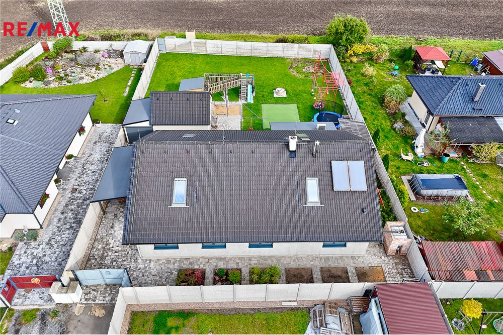 Residential - House - Kolín, Stredocesky region - Czech Republic - 23 - 29288082-160