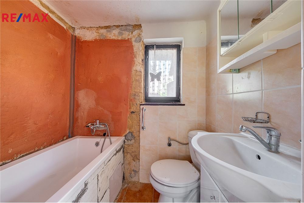 Residential - House - Útušice, Plzeň region - Czech Republic - 7 - 29288132-87