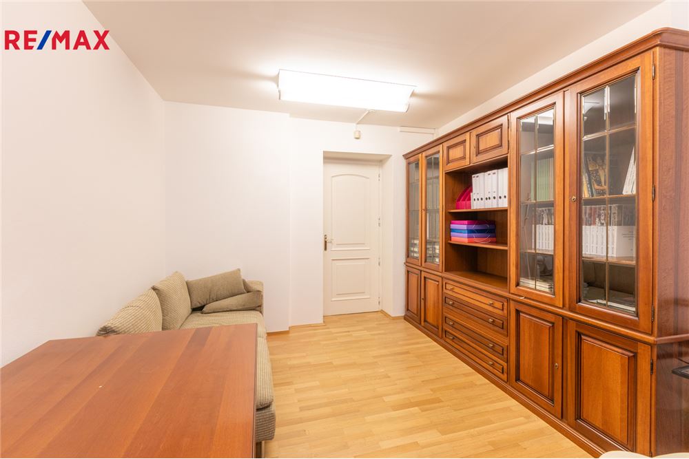 Commercial - Office Block - Prague 1, City of Prague - Czech Republic - 3 - 29234030-325