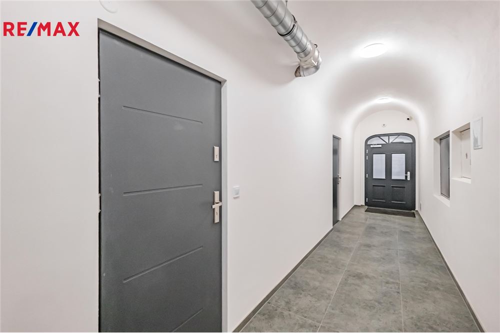 Commercial - Apartment Building - Rumburk, Ústí nad Labem region - Czech Republic - 24 - 29288148-30