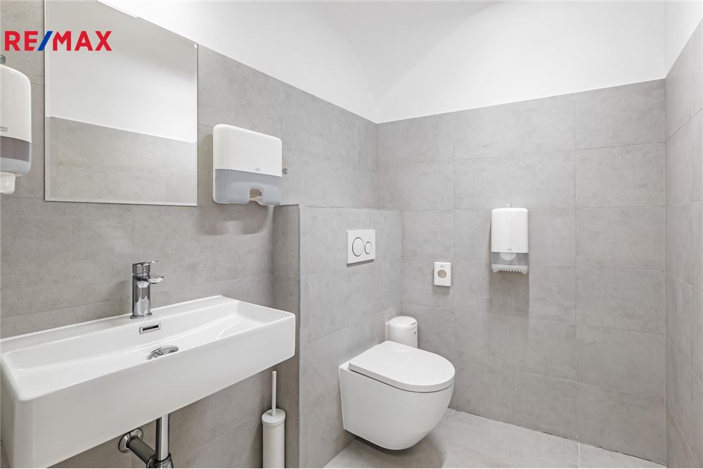 Commercial - Commercial/Retail - Prague 2, City of Prague - Czech Republic - 4 - 29288148-24