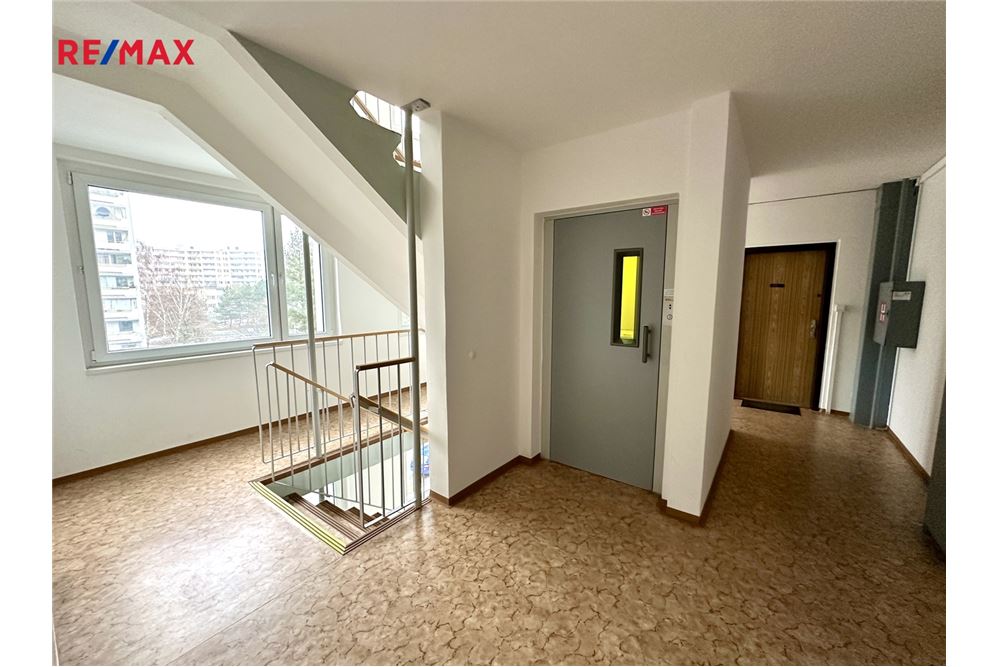 Résidentiel - Appartement - Praha 5, hl. m. Praha - Czech Republic - 28 - 29234019-793