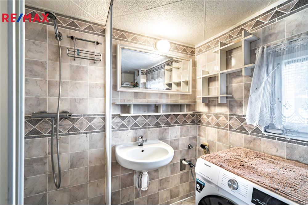 Residential - House - Mělník, Stredocesky region - Czech Republic - 6 - 29288119-93