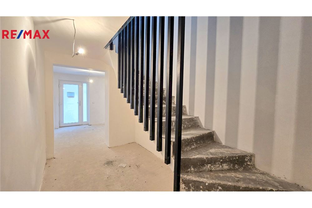 Residential - House - Brno, South Moravia region - Czech Republic - 6 - 29288199-93