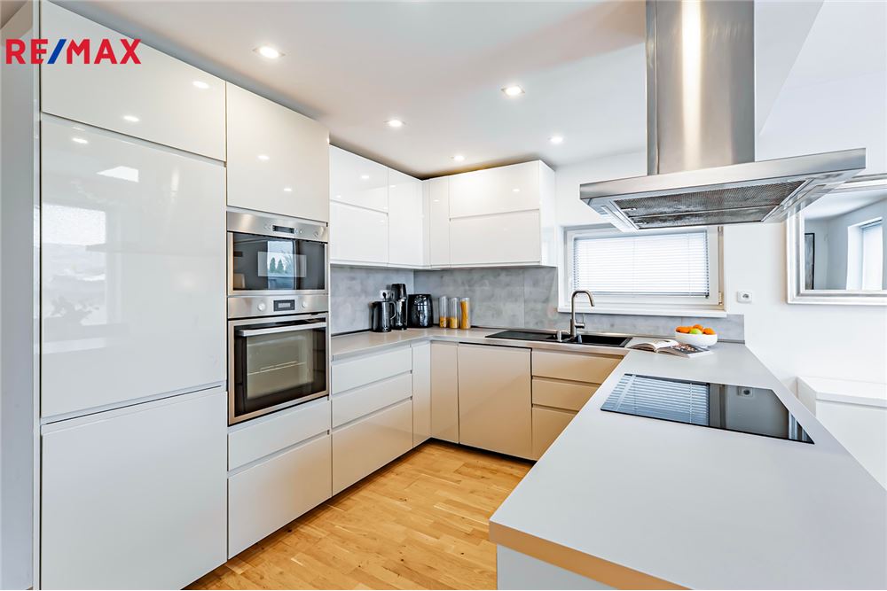 Residential - House - Veleň, Stredocesky region - Czech Republic - 3 - 29288064-124